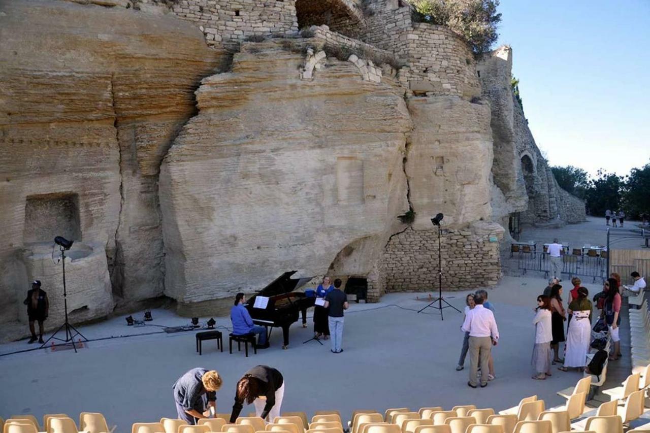 Le Bonheur Villa Gordes Eksteriør bilde